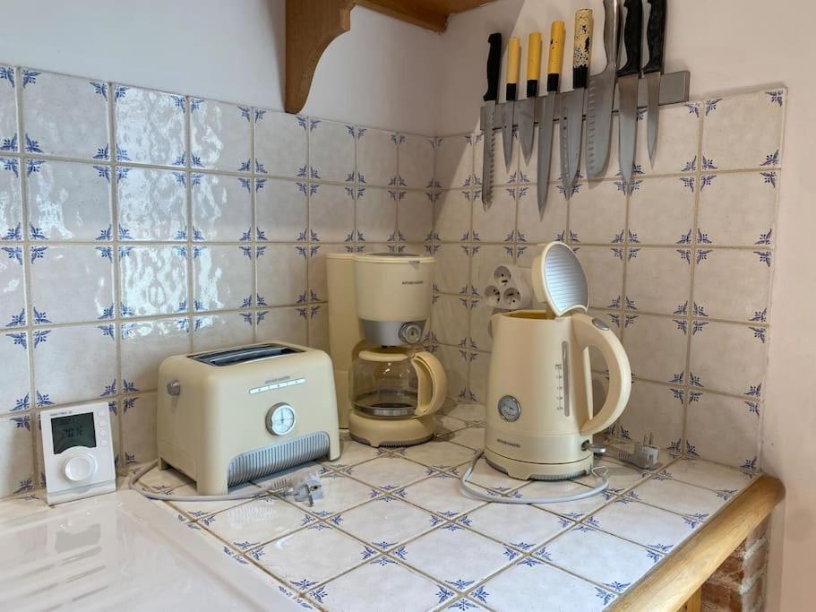 Chez Fanfan, Maison De Pecheur, Coeur De St Valery サン・ヴァルリー・シュル・ソンム エクステリア 写真